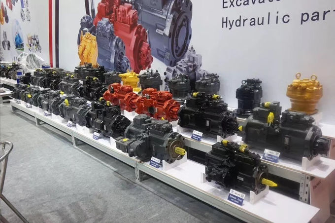 掘削機の振動モーター予備品M5X130 Caterpiller CAT320Cの振動モーターCasigモーター カバー4
