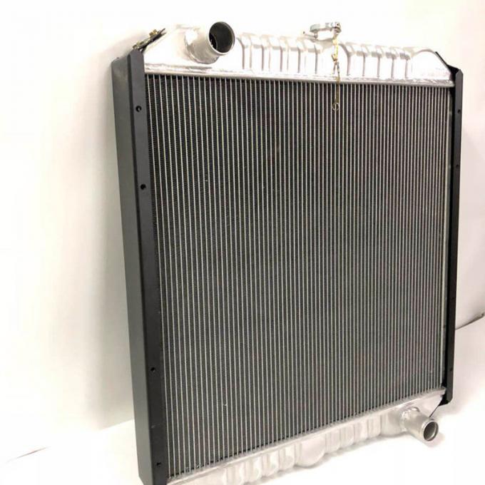 E330C CATエンジンのためのKWSK装置の部品K3V112 E330Cの掘削機の予備品のラジエーターの水漕
