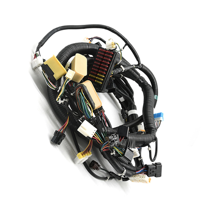 PC200-7掘削機のエンジン部分20Y-06-31110の小屋内部ワイヤー馬具