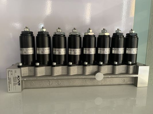電磁弁のアッセンブリSANY KOBELCO SY SK川崎の本物の部品